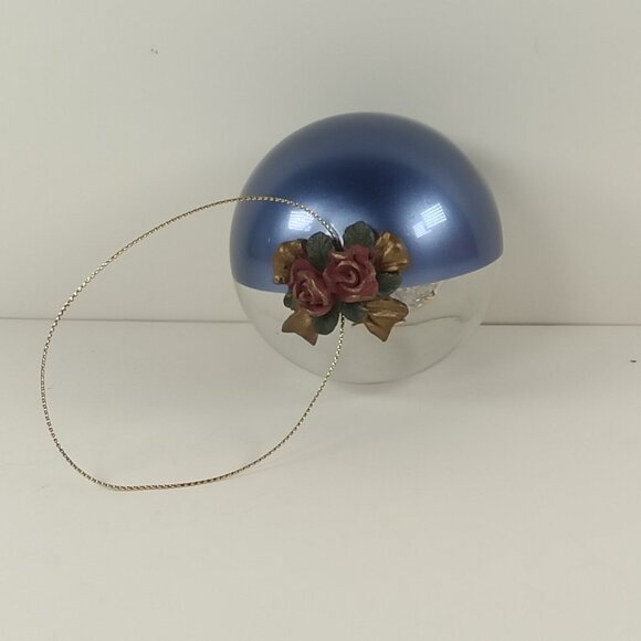 Glass Collection High Quality Church Globe Christmas Holiday Ornament - Picture 5 of 8